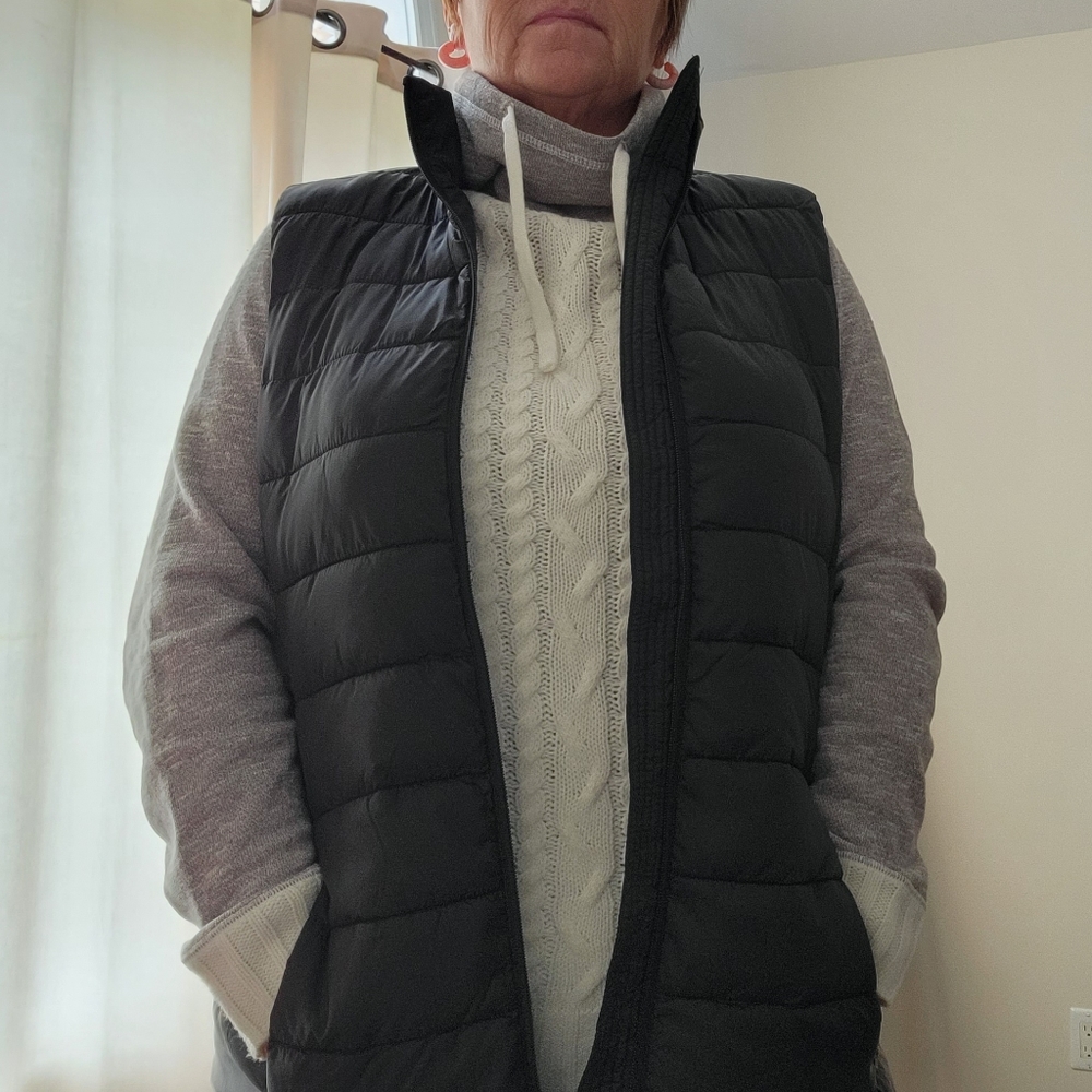 Vest - Picture 2 of 2